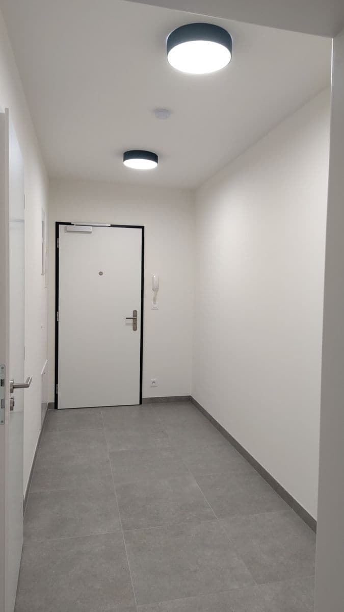Prenájom bytu 1-izbový 39 m², Radimova, Praha, Praha Prenájom bytu 1-izbový 39 m², Radimova, Praha, Praha