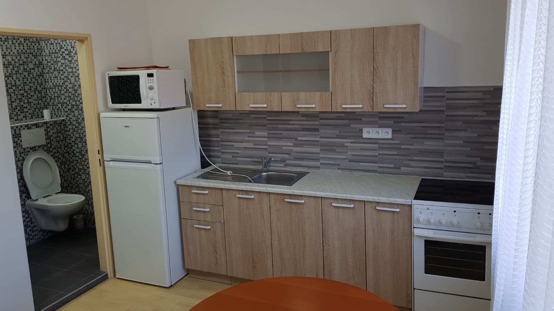 Prenájom bytu Garsoniéra 20 m², Železničářská, Ústí nad Labem, Ústecký kraj Prenájom bytu Garsoniéra 20 m², Železničářská, Ústí nad Labem, Ústecký kraj