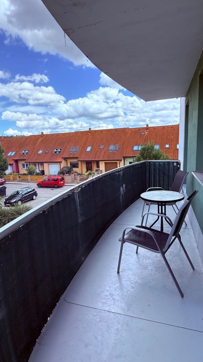 Prenájom bytu 3-izbový 82 m², Formánkova, Tišnov, Jihomoravský kraj Prenájom bytu 3-izbový 82 m², Formánkova, Tišnov, Jihomoravský kraj