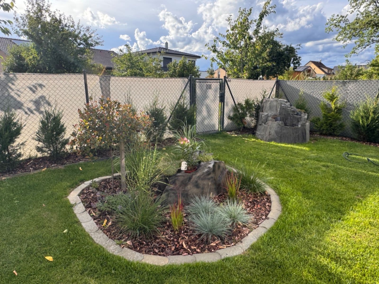 Predaj domu 117 m², pozemek 948 m², Mezi Alejemi, Mnichovo Hradiště, Středočeský kraj Predaj domu 117 m², pozemek 948 m², Mezi Alejemi, Mnichovo Hradiště, Středočeský kraj