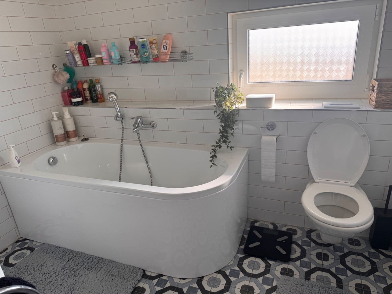 Predaj domu 117 m², pozemek 948 m², Mezi Alejemi, Mnichovo Hradiště, Středočeský kraj Predaj domu 117 m², pozemek 948 m², Mezi Alejemi, Mnichovo Hradiště, Středočeský kraj