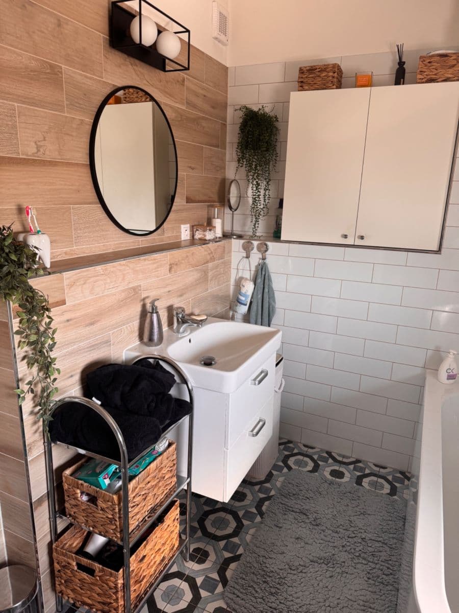 Predaj domu 117 m², pozemek 948 m², Mezi Alejemi, Mnichovo Hradiště, Středočeský kraj Predaj domu 117 m², pozemek 948 m², Mezi Alejemi, Mnichovo Hradiště, Středočeský kraj