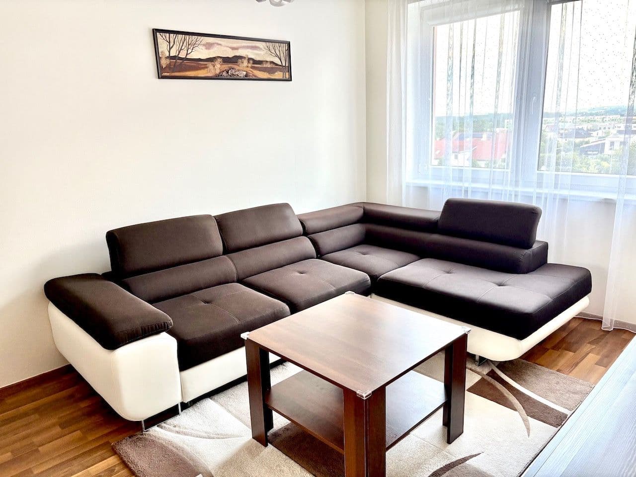 Prenájom bytu 3-izbový 64 m², Ecksteinova, Chýně, Středočeský kraj Prenájom bytu 3-izbový 64 m², Ecksteinova, Chýně, Středočeský kraj