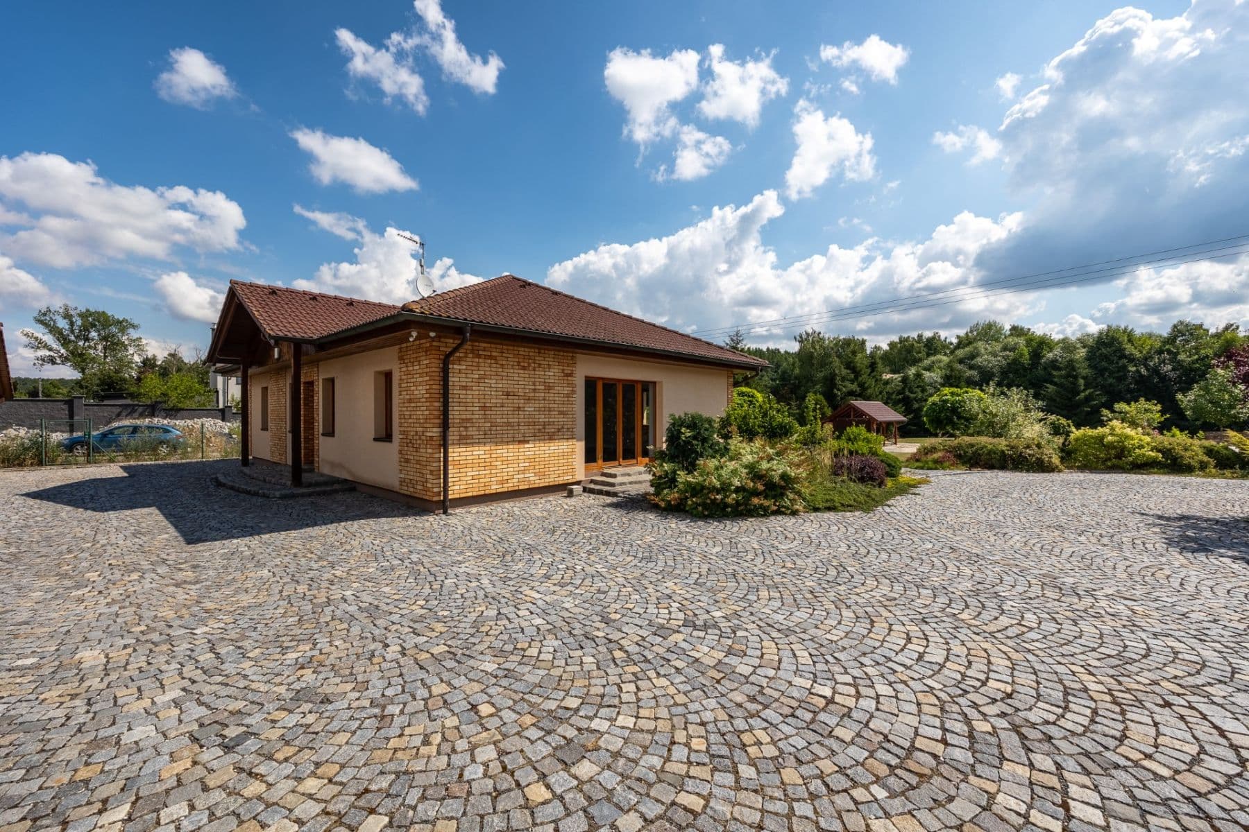 Predaj domu 122 m², pozemek 3.901 m², U brůdku, Lužná, Středočeský kraj Predaj domu 122 m², pozemek 3.901 m², U brůdku, Lužná, Středočeský kraj