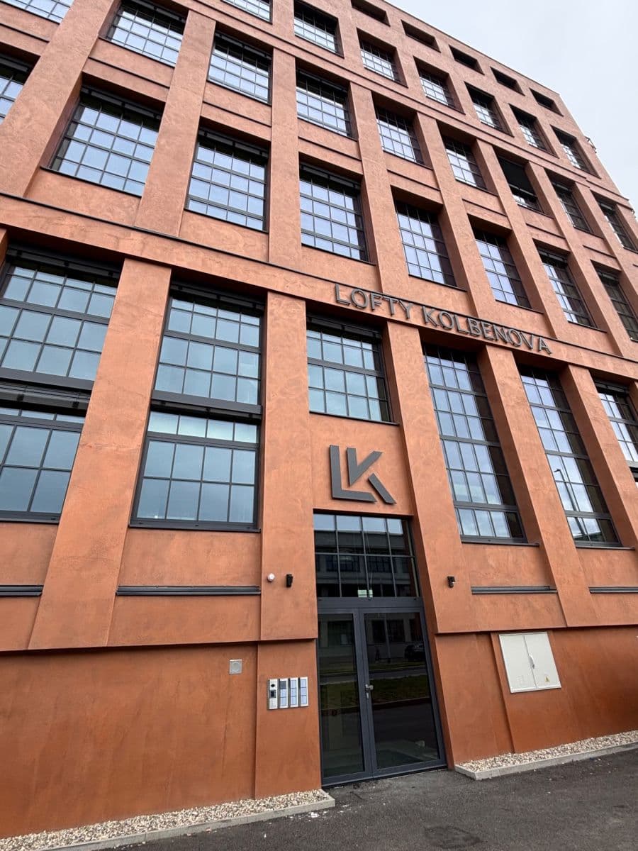 Prenájom bytu 3-izbový 66 m², Kolbenova, Praha, Praha Prenájom bytu 3-izbový 66 m², Kolbenova, Praha, Praha