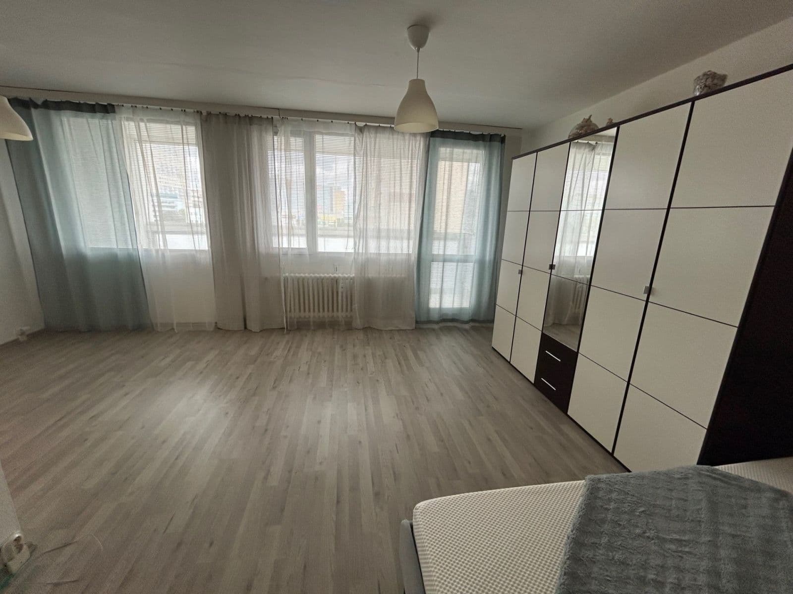 Prenájom bytu 1-izbový 55 m², Poznaňská, Praha, Praha Prenájom bytu 1-izbový 55 m², Poznaňská, Praha, Praha