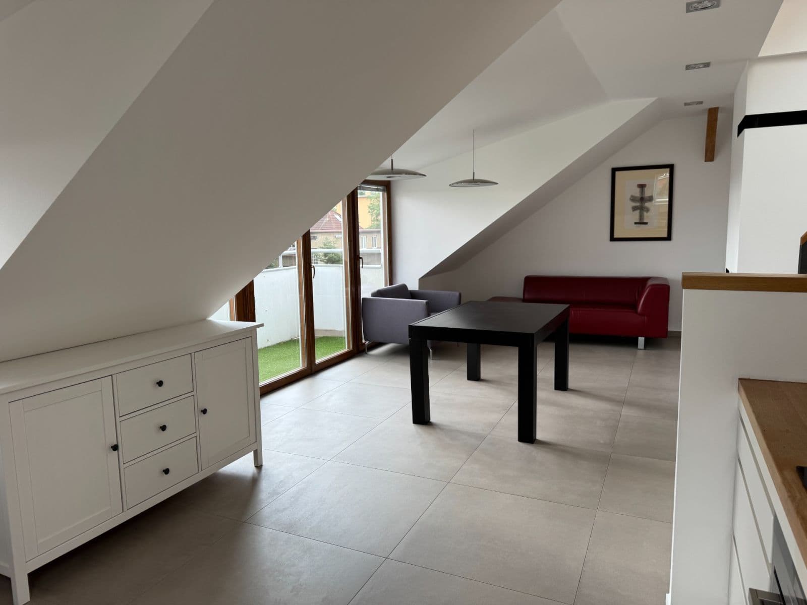 Prenájom bytu 3-izbový 114 m², Fráni Šrámka, Praha, Praha Prenájom bytu 3-izbový 114 m², Fráni Šrámka, Praha, Praha