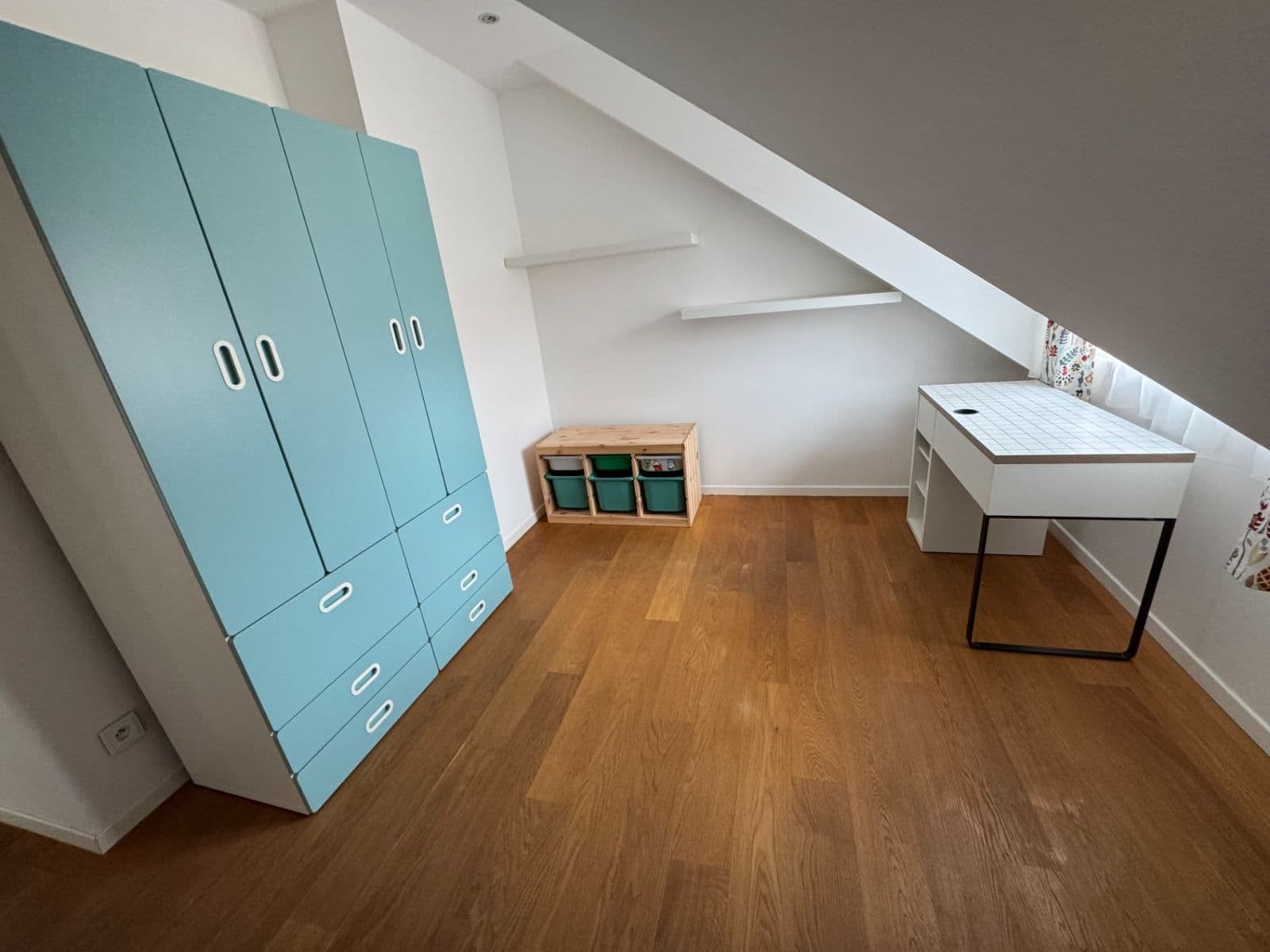 Prenájom bytu 3-izbový 114 m², Fráni Šrámka, Praha, Praha Prenájom bytu 3-izbový 114 m², Fráni Šrámka, Praha, Praha