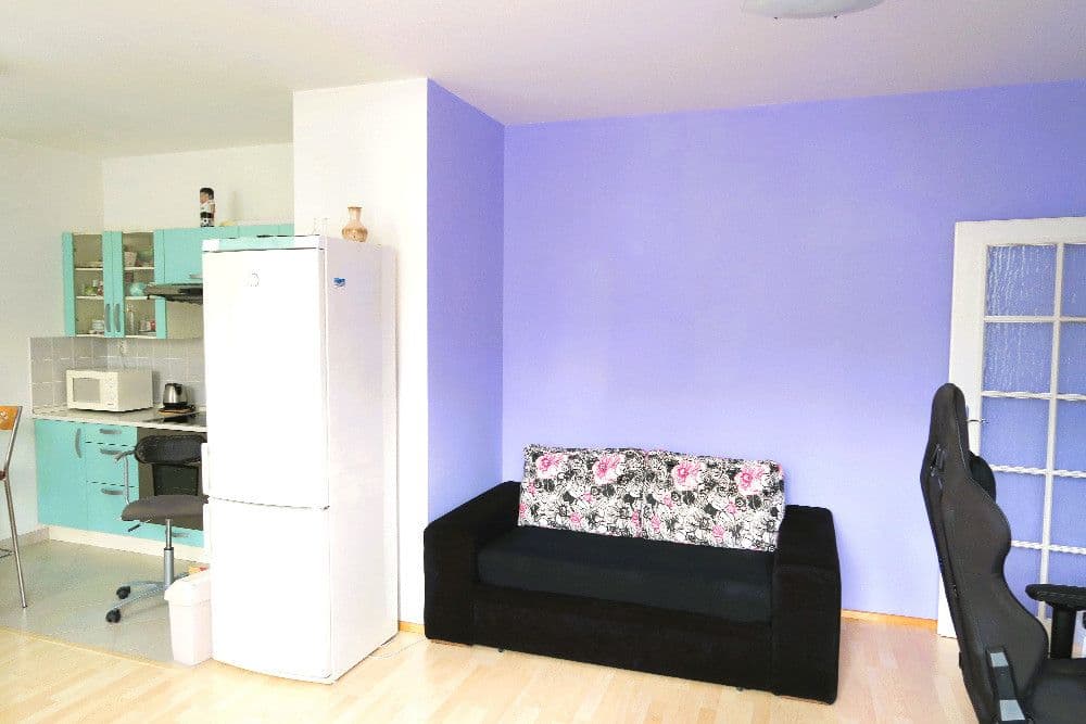Prenájom bytu 1-izbový 34 m², Mikanova, Praha, Praha Prenájom bytu 1-izbový 34 m², Mikanova, Praha, Praha