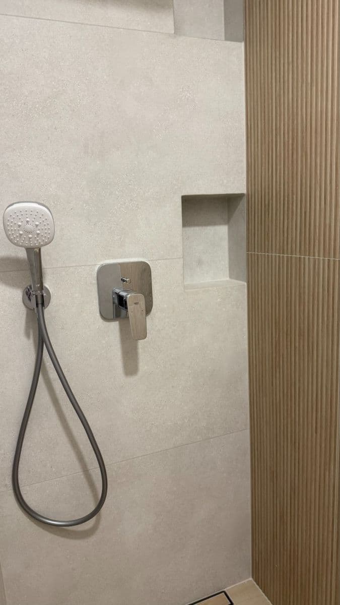 Prenájom bytu 1-izbový 33 m², K Hájku, Nová Paka, Královéhradecký kraj Prenájom bytu 1-izbový 33 m², K Hájku, Nová Paka, Královéhradecký kraj