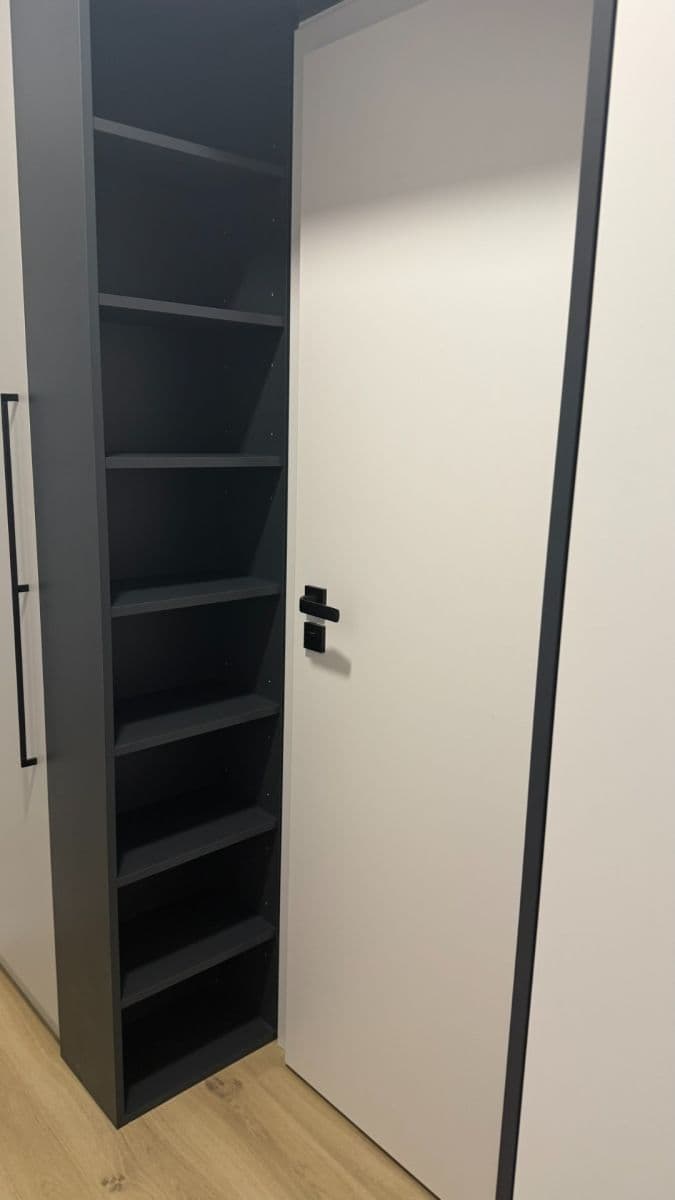 Prenájom bytu 1-izbový 33 m², K Hájku, Nová Paka, Královéhradecký kraj Prenájom bytu 1-izbový 33 m², K Hájku, Nová Paka, Královéhradecký kraj