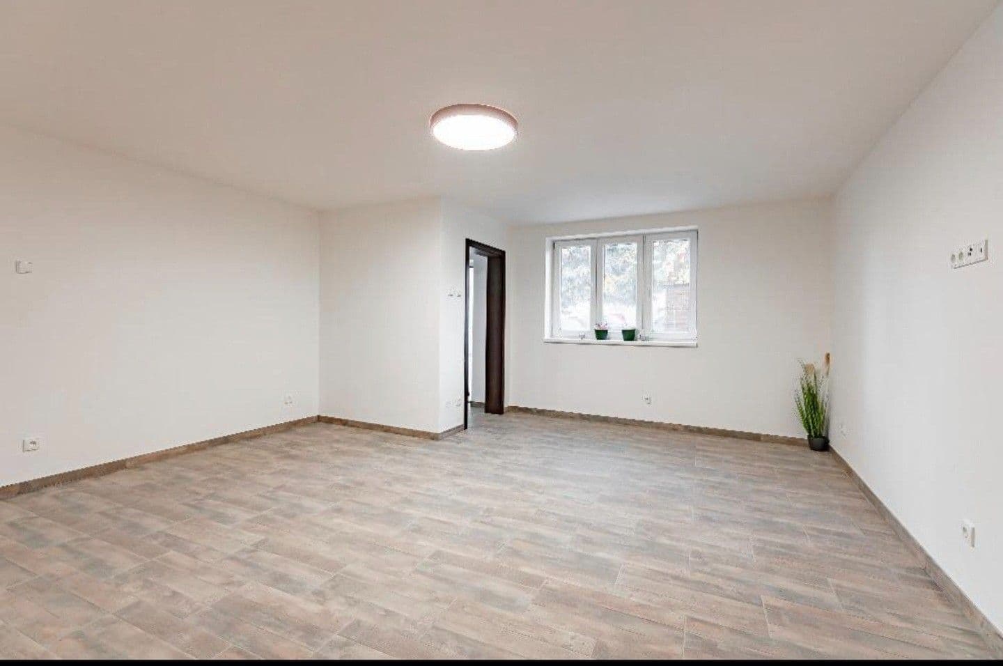 Predaj bytu 2-izbový 64 m², Družstevní, Chýně, Středočeský kraj Predaj bytu 2-izbový 64 m², Družstevní, Chýně, Středočeský kraj
