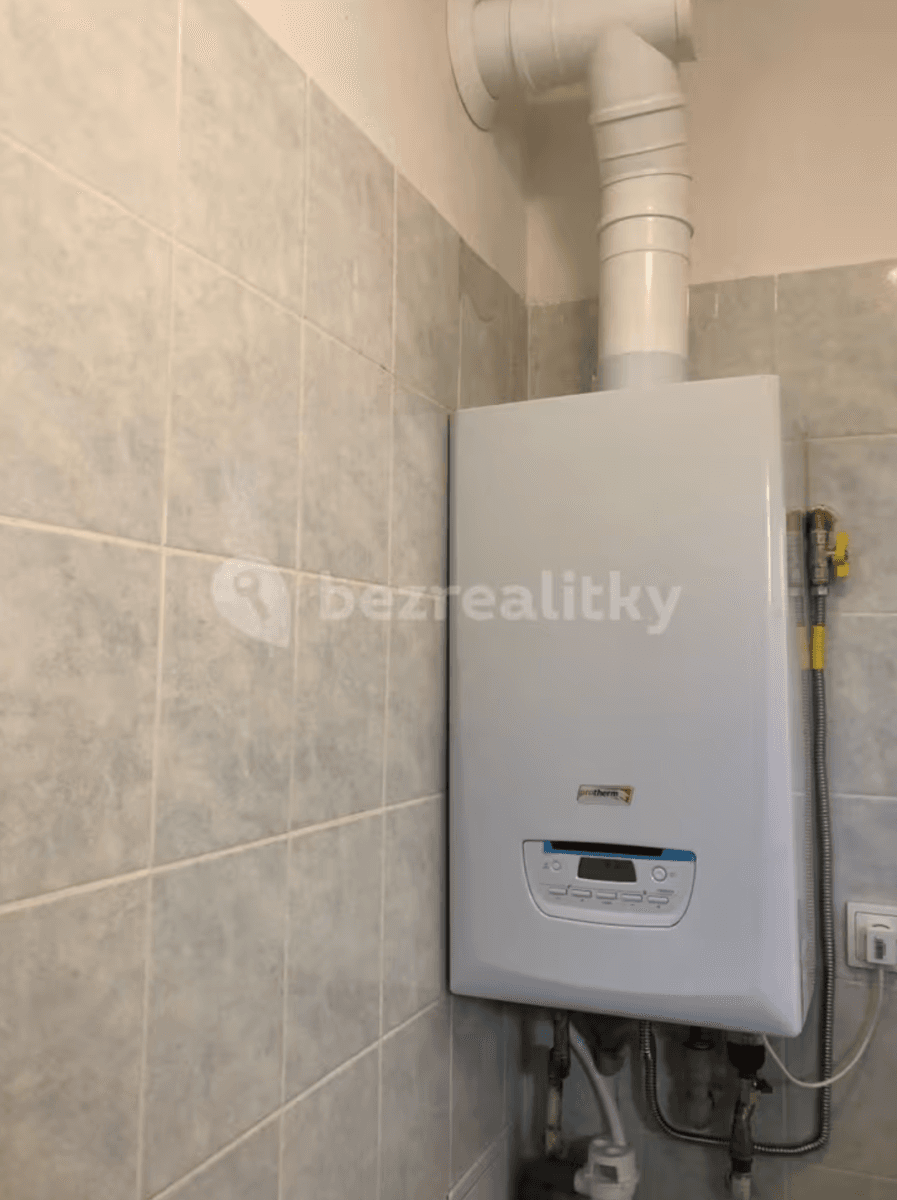 Prenájom bytu 3-izbový 102 m², Masarykova, Kutná Hora, Středočeský kraj Prenájom bytu 3-izbový 102 m², Masarykova, Kutná Hora, Středočeský kraj
