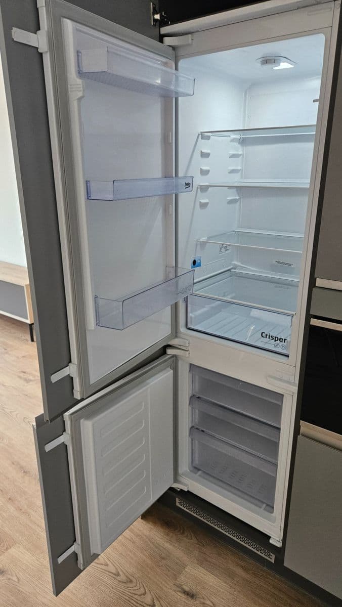 Prenájom bytu 2-izbový 57 m², Ružinov, Bratislavský kraj Prenájom bytu 2-izbový 57 m², Ružinov, Bratislavský kraj