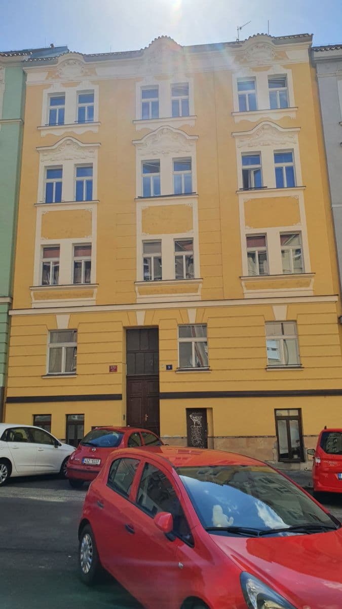 Prenájom bytu 2-izbový 60 m², Rostislavova, Praha, Praha Prenájom bytu 2-izbový 60 m², Rostislavova, Praha, Praha