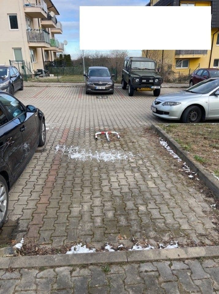 Prenájom bytu 1-izbový 49 m², T. G. Masaryka, Horoměřice, Středočeský kraj Prenájom bytu 1-izbový 49 m², T. G. Masaryka, Horoměřice, Středočeský kraj