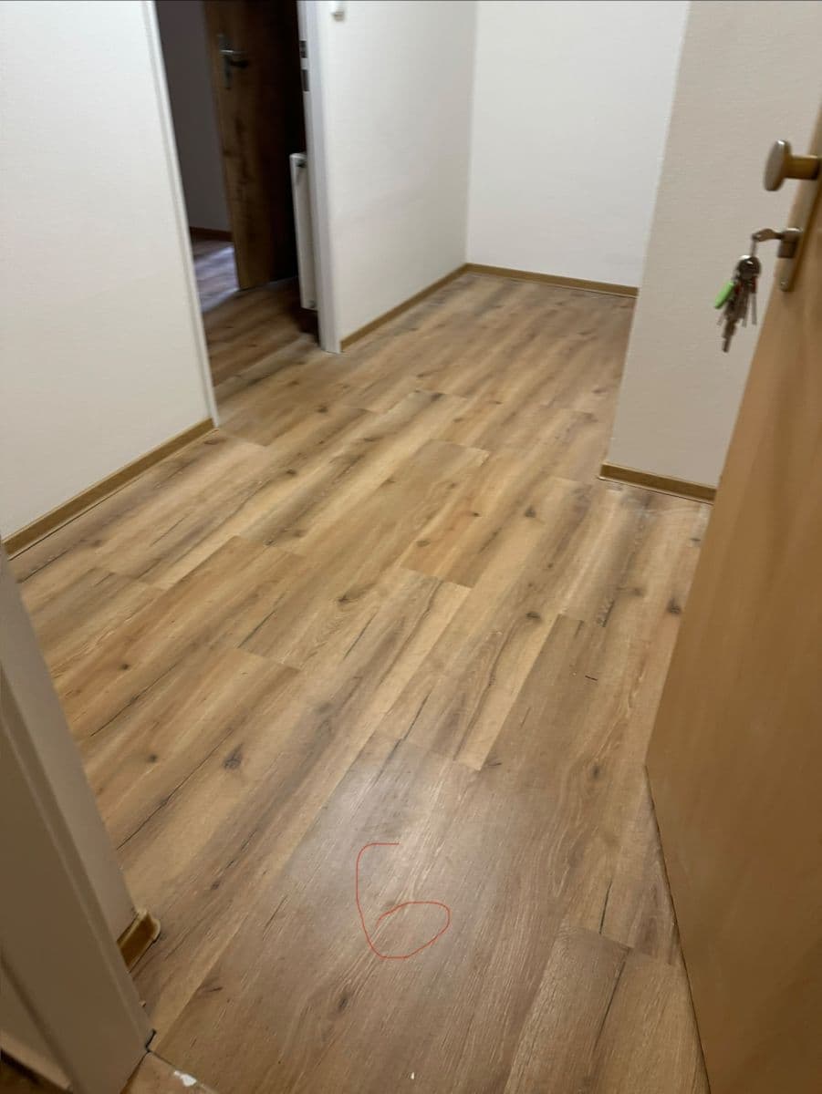 Prenájom bytu 1-izbový 47 m², 1. května, Rosice, Jihomoravský kraj Prenájom bytu 1-izbový 47 m², 1. května, Rosice, Jihomoravský kraj