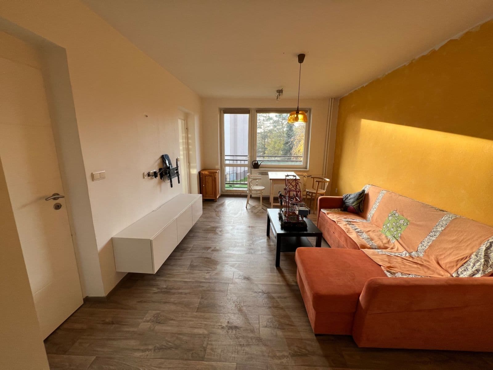 Prenájom bytu 3-izbový 78 m², Družstevní, Slatiňany, Pardubický kraj Prenájom bytu 3-izbový 78 m², Družstevní, Slatiňany, Pardubický kraj