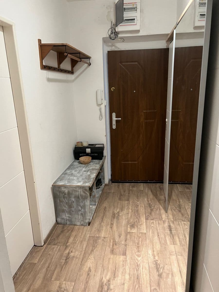 Prenájom bytu 3-izbový 78 m², Družstevní, Slatiňany, Pardubický kraj Prenájom bytu 3-izbový 78 m², Družstevní, Slatiňany, Pardubický kraj