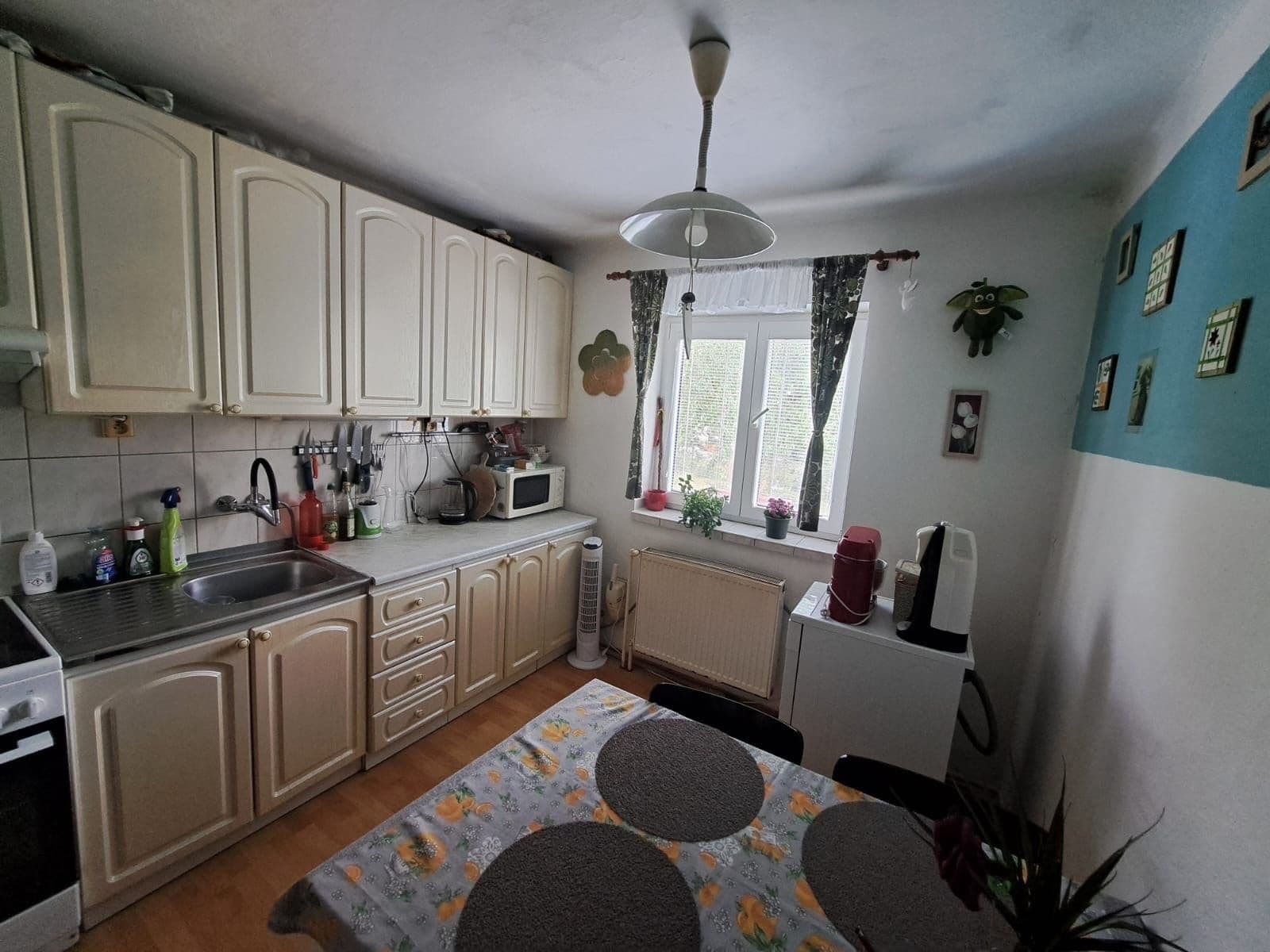 Prenájom bytu 3-izbový 85 m², Ruská, Holýšov, Plzeňský kraj Prenájom bytu 3-izbový 85 m², Ruská, Holýšov, Plzeňský kraj