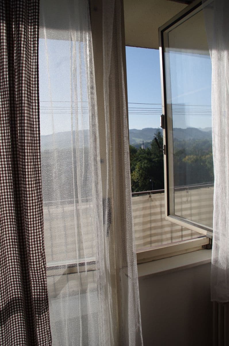 Prenájom bytu 1-izbový 33 m², Kulturní, Rožnov pod Radhoštěm, Zlínský kraj Prenájom bytu 1-izbový 33 m², Kulturní, Rožnov pod Radhoštěm, Zlínský kraj