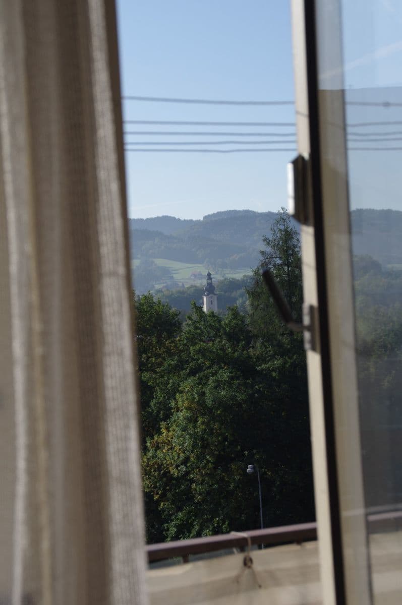 Prenájom bytu 1-izbový 33 m², Kulturní, Rožnov pod Radhoštěm, Zlínský kraj Prenájom bytu 1-izbový 33 m², Kulturní, Rožnov pod Radhoštěm, Zlínský kraj