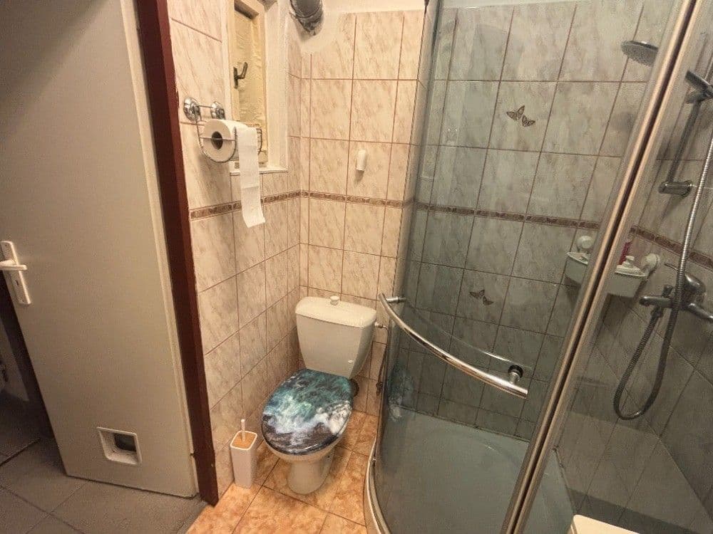 Prenájom bytu 1-izbový 25 m², U Jezerky, Praha, Praha Prenájom bytu 1-izbový 25 m², U Jezerky, Praha, Praha