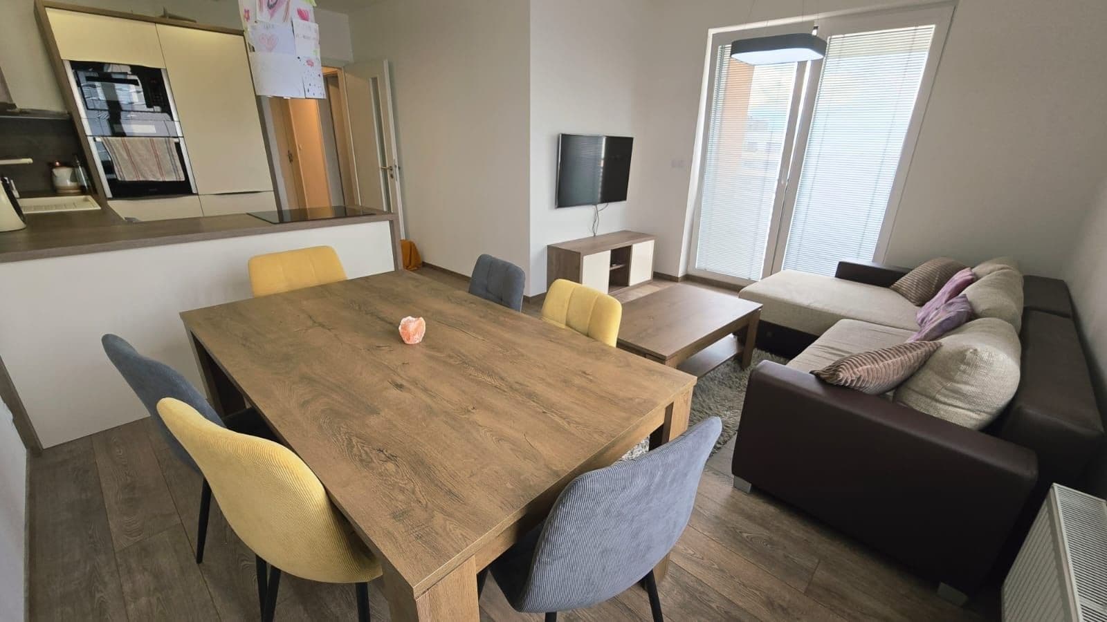 Prenájom bytu 3-izbový 69 m², Do Zahrádek Ⅰ, Praha, Praha Prenájom bytu 3-izbový 69 m², Do Zahrádek Ⅰ, Praha, Praha