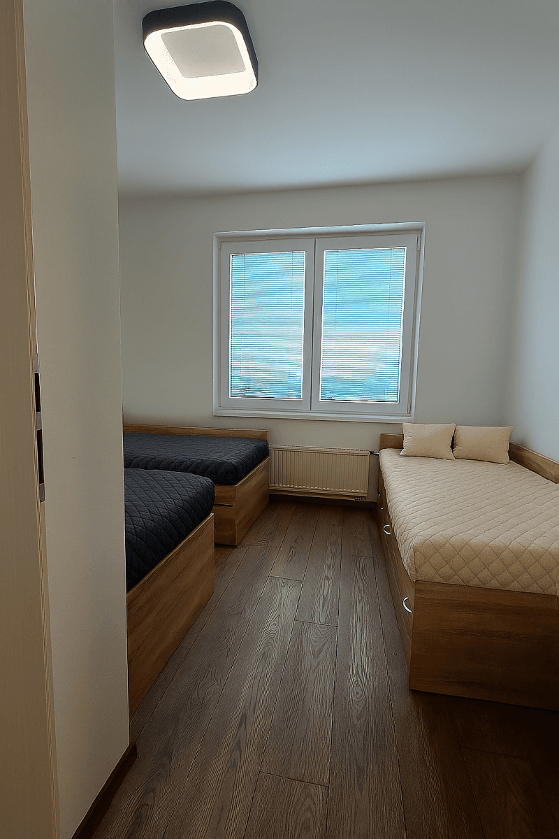 Prenájom bytu 3-izbový 69 m², Do Zahrádek Ⅰ, Praha, Praha Prenájom bytu 3-izbový 69 m², Do Zahrádek Ⅰ, Praha, Praha