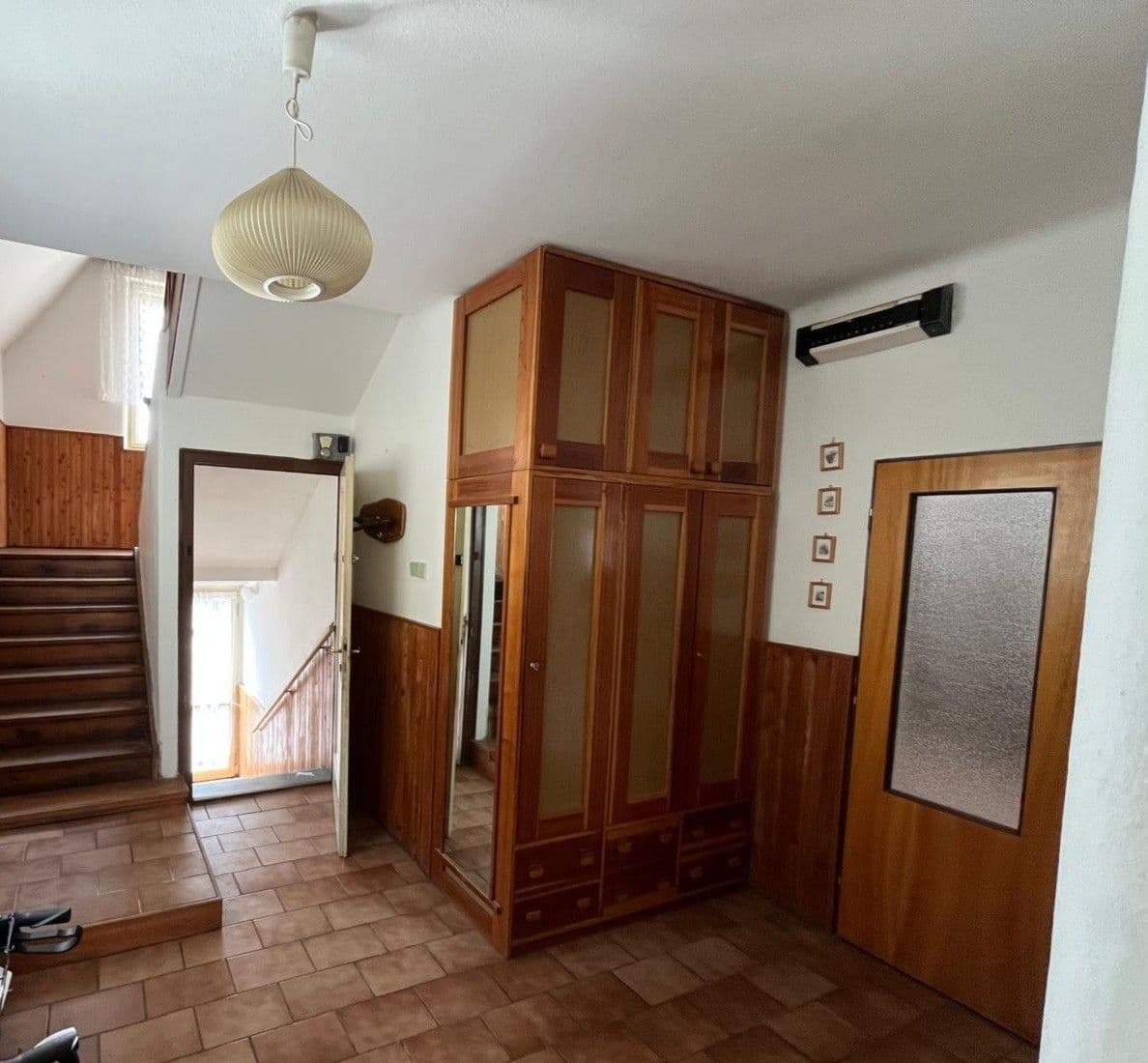 Predaj domu 165 m², pozemek 344 m², Domažlická, Klatovy, Plzeňský kraj Predaj domu 165 m², pozemek 344 m², Domažlická, Klatovy, Plzeňský kraj