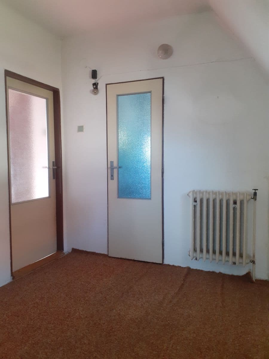 Predaj domu 165 m², pozemek 344 m², Domažlická, Klatovy, Plzeňský kraj Predaj domu 165 m², pozemek 344 m², Domažlická, Klatovy, Plzeňský kraj
