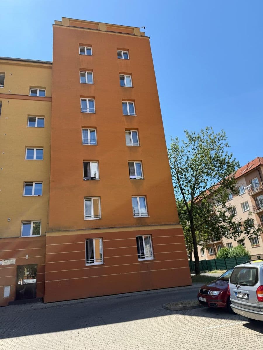 Predaj bytu 2-izbový 56 m², tř. Budovatelů, Most, Ústecký kraj Predaj bytu 2-izbový 56 m², tř. Budovatelů, Most, Ústecký kraj