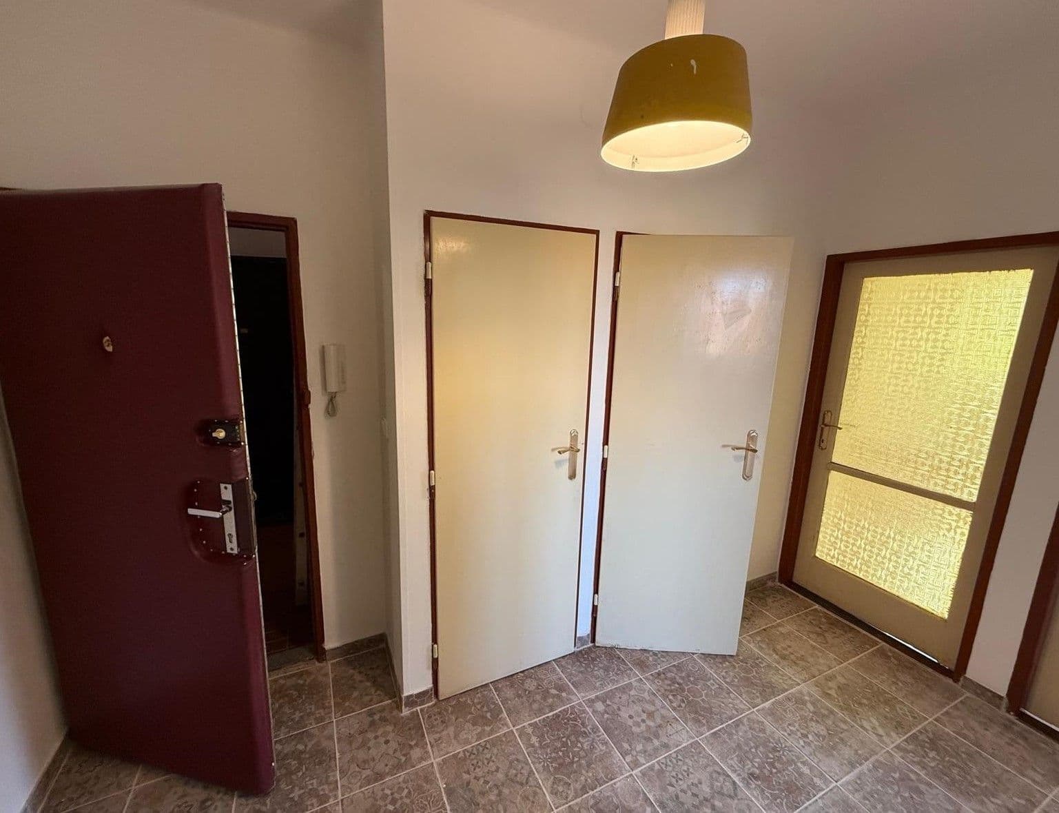 Predaj bytu 2-izbový 56 m², tř. Budovatelů, Most, Ústecký kraj Predaj bytu 2-izbový 56 m², tř. Budovatelů, Most, Ústecký kraj