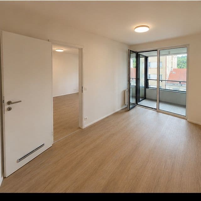 Prenájom bytu 2-izbový 54 m², Plzeňská, Praha, Praha Prenájom bytu 2-izbový 54 m², Plzeňská, Praha, Praha