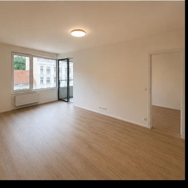 Prenájom bytu 2-izbový 54 m², Plzeňská, Praha, Praha Prenájom bytu 2-izbový 54 m², Plzeňská, Praha, Praha
