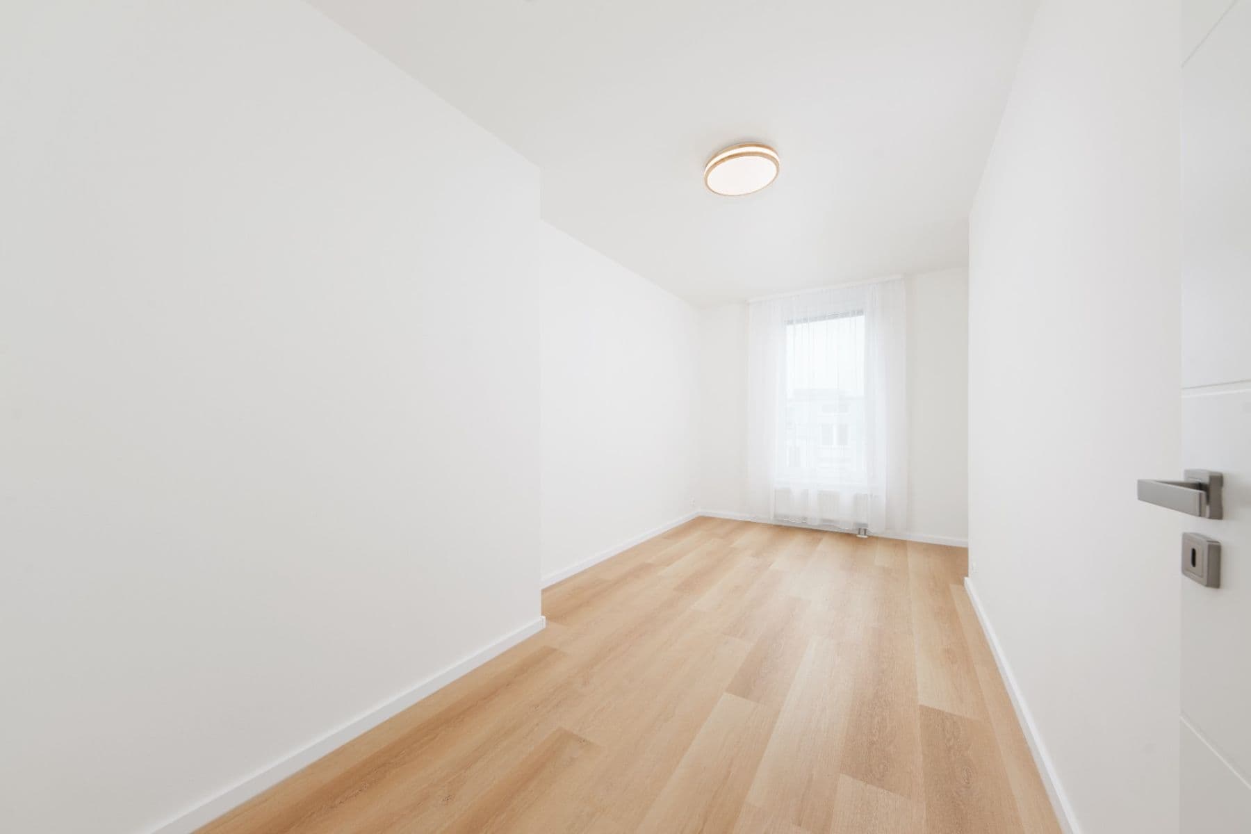 Prenájom bytu 4-izbový 94 m², Terezínská, Praha, Praha Prenájom bytu 4-izbový 94 m², Terezínská, Praha, Praha