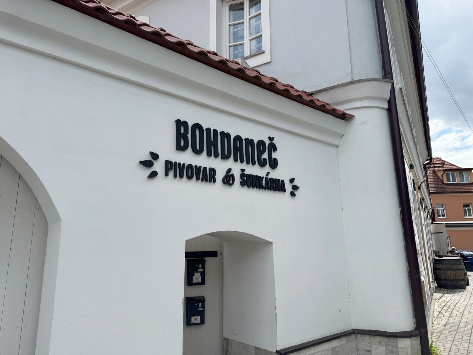Predaj pozemku 939 m², Bohdaneč, Středočeský kraj Predaj pozemku 939 m², Bohdaneč, Středočeský kraj
