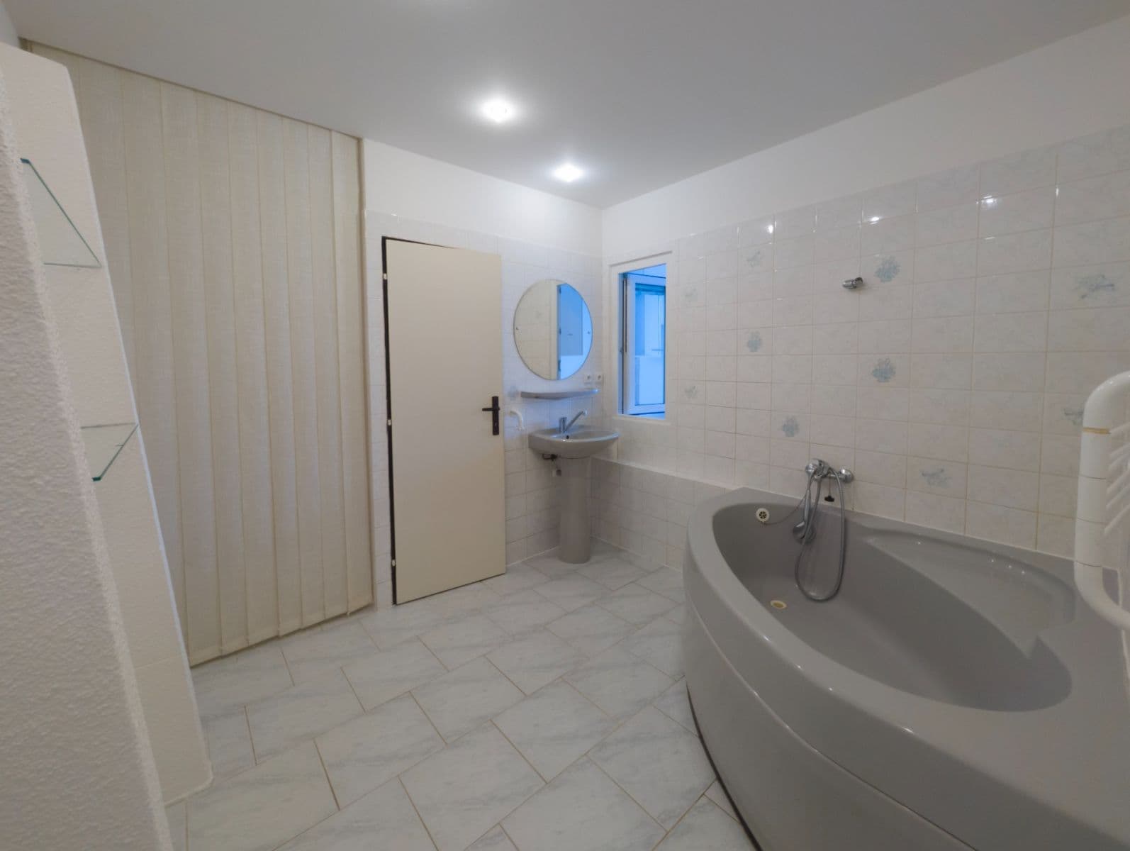 Predaj bytu 3-izbový 82 m², Šeříková, Brno, Jihomoravský kraj Predaj bytu 3-izbový 82 m², Šeříková, Brno, Jihomoravský kraj