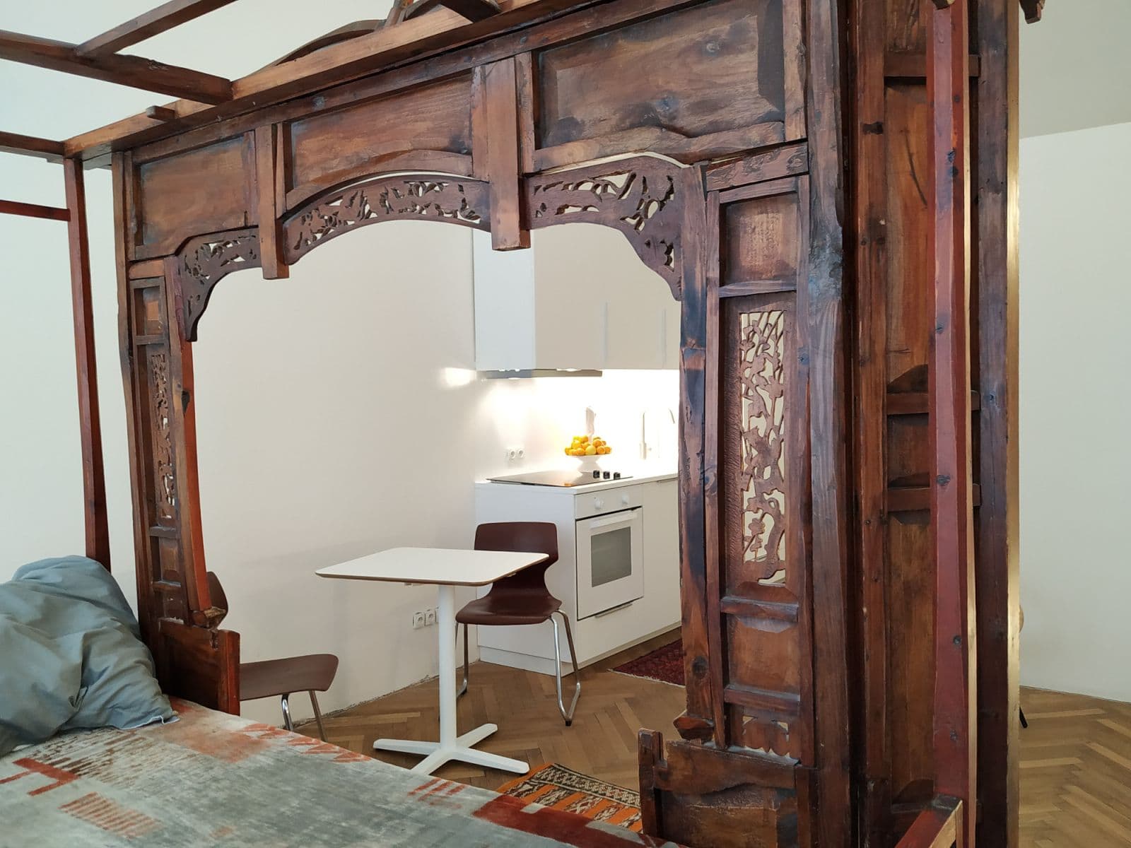 Prenájom bytu 30 m², Prvního pluku, Praha, Praha Prenájom bytu 30 m², Prvního pluku, Praha, Praha