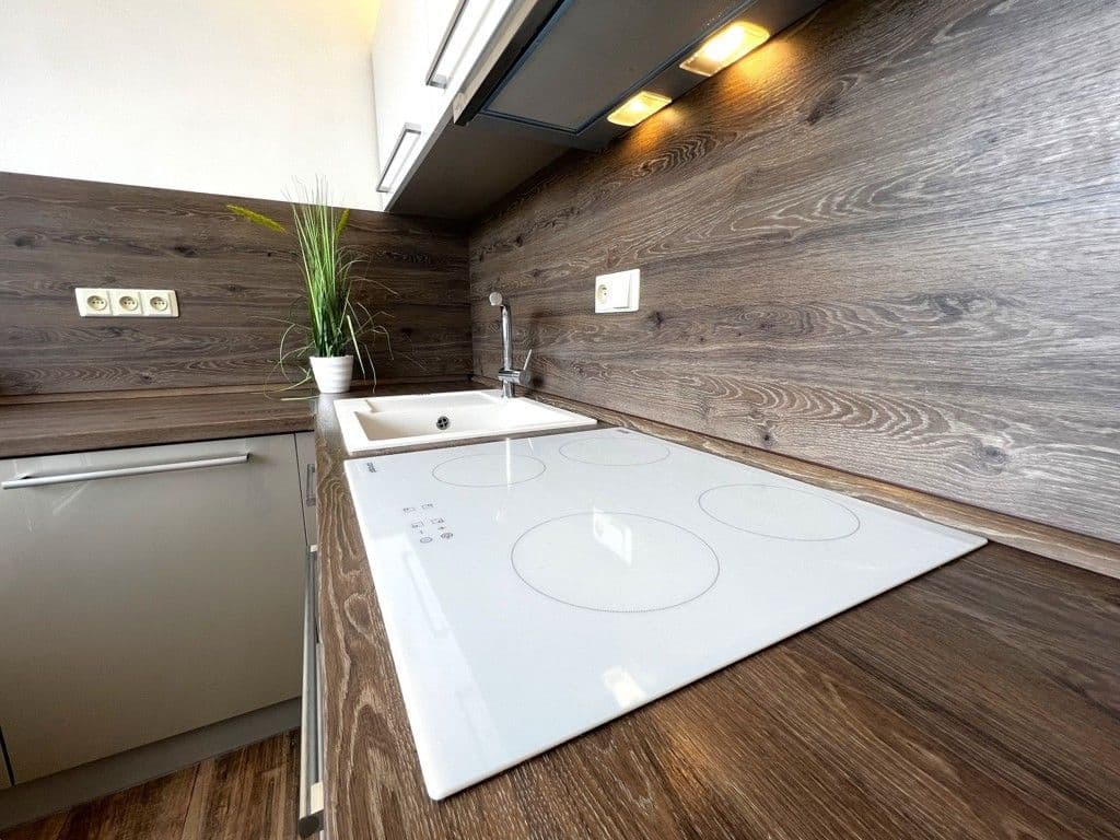 Prenájom bytu 3-izbový 69 m², Úštěk, Ústecký kraj Prenájom bytu 3-izbový 69 m², Úštěk, Ústecký kraj