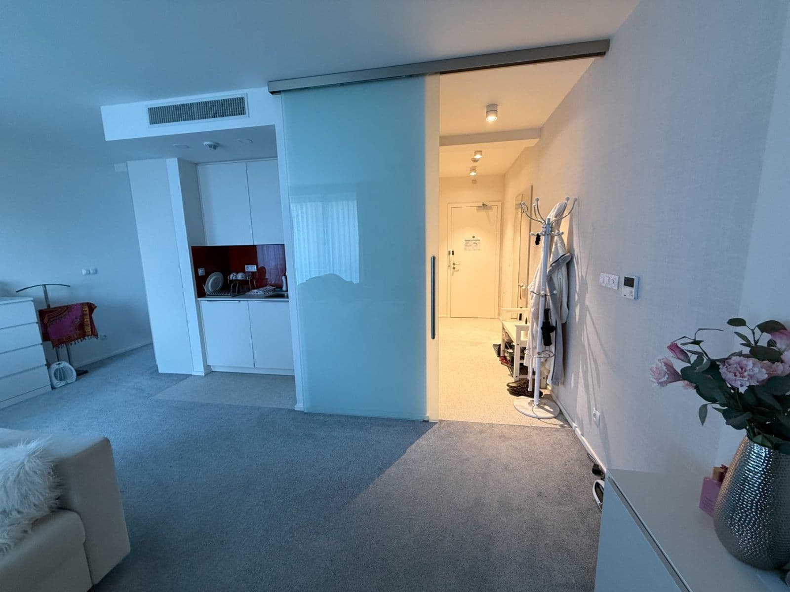 Prenájom bytu 1-izbový 44 m², Trojská, Praha, Praha Prenájom bytu 1-izbový 44 m², Trojská, Praha, Praha