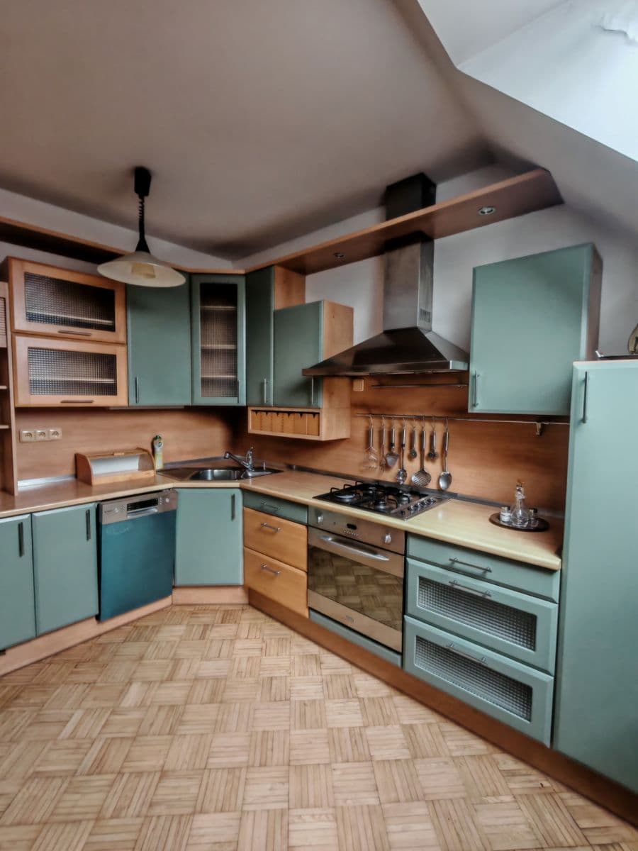 Prenájom bytu 2-izbový 95 m², Praskova, Olomouc, Olomoucký kraj Prenájom bytu 2-izbový 95 m², Praskova, Olomouc, Olomoucký kraj