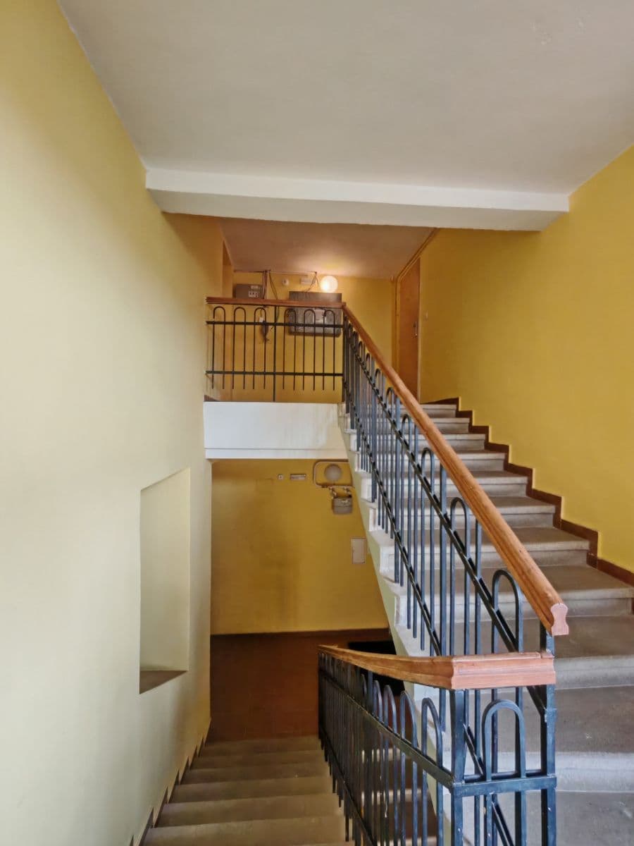 Prenájom bytu 2-izbový 95 m², Praskova, Olomouc, Olomoucký kraj Prenájom bytu 2-izbový 95 m², Praskova, Olomouc, Olomoucký kraj