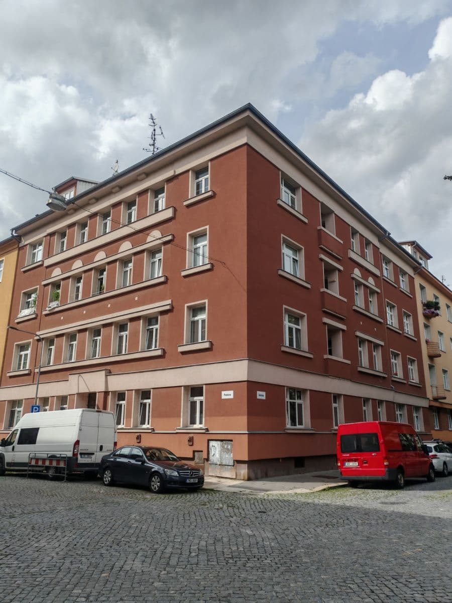 Prenájom bytu 2-izbový 95 m², Praskova, Olomouc, Olomoucký kraj Prenájom bytu 2-izbový 95 m², Praskova, Olomouc, Olomoucký kraj
