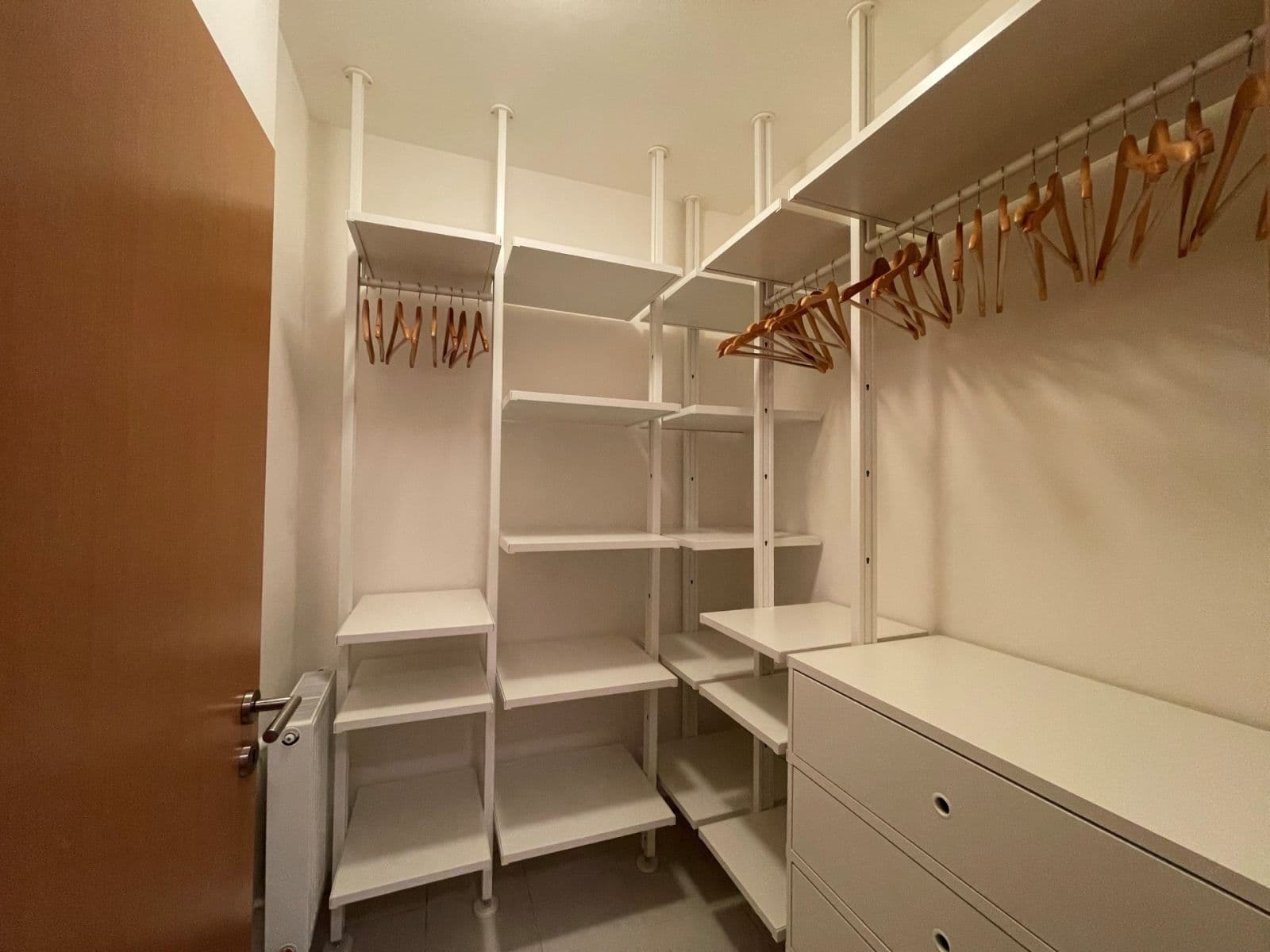 Prenájom bytu 2-izbový 62 m², Cedrová, Jesenice, Středočeský kraj Prenájom bytu 2-izbový 62 m², Cedrová, Jesenice, Středočeský kraj