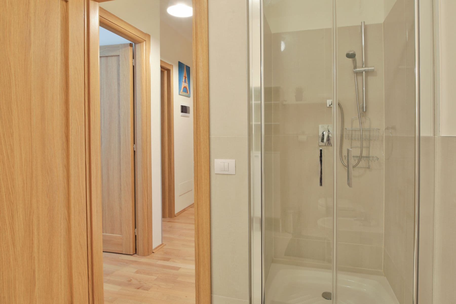 Prenájom bytu 60 m², Rumunská, Praha, Praha Prenájom bytu 60 m², Rumunská, Praha, Praha