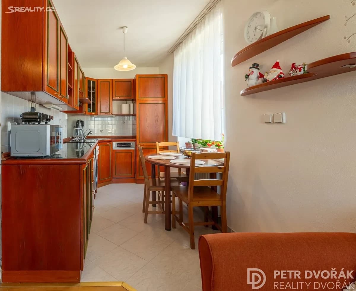 Prenájom bytu 2-izbový 54 m², Buková, Praha, Praha Prenájom bytu 2-izbový 54 m², Buková, Praha, Praha