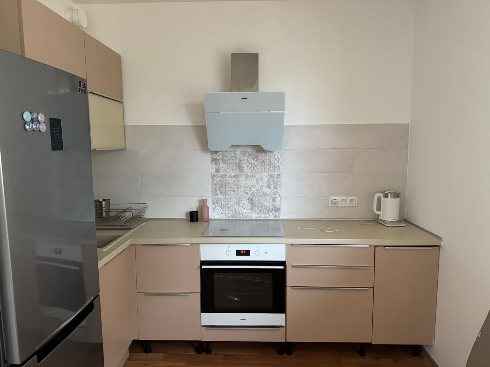 Prenájom bytu 1-izbový 42 m², Márova, Praha, Praha Prenájom bytu 1-izbový 42 m², Márova, Praha, Praha