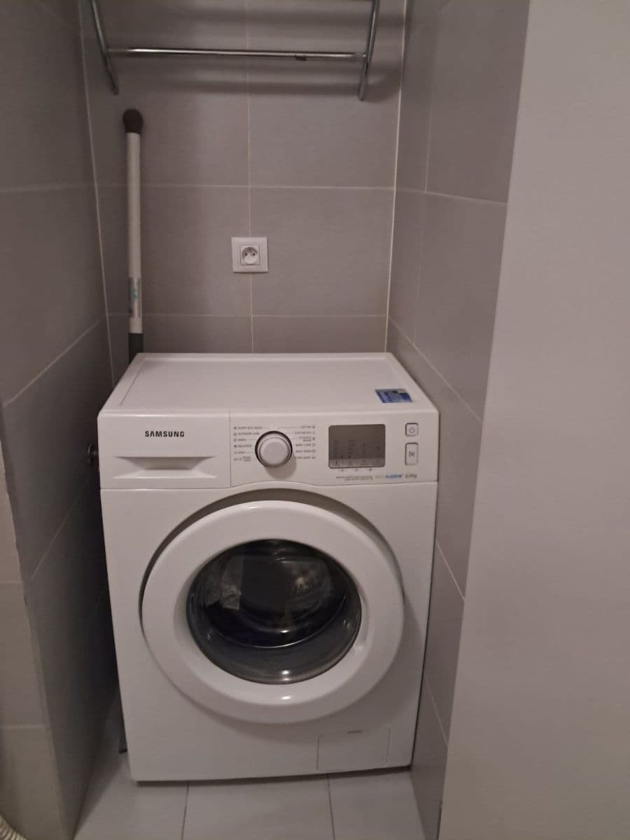 Prenájom bytu 1-izbový 42 m², Márova, Praha, Praha Prenájom bytu 1-izbový 42 m², Márova, Praha, Praha