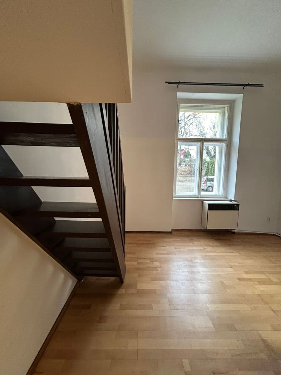 Predaj bytu 1-izbový 20 m², Nedvědovo náměstí, Praha, Praha Predaj bytu 1-izbový 20 m², Nedvědovo náměstí, Praha, Praha